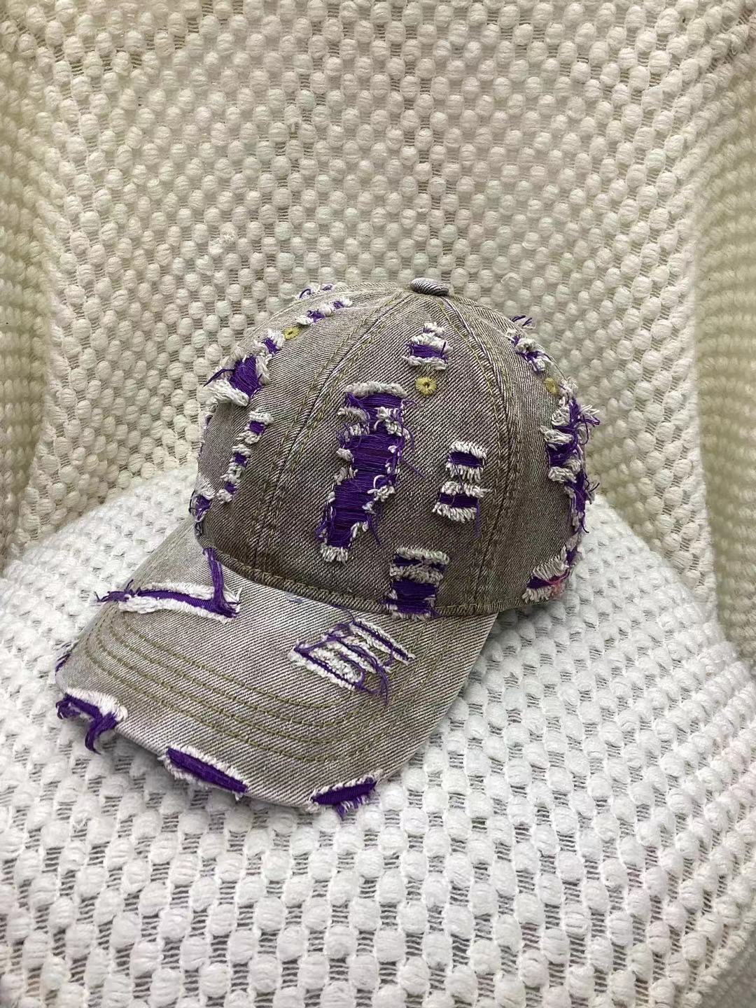 Jeans embroidered Comfort Baseball Cap