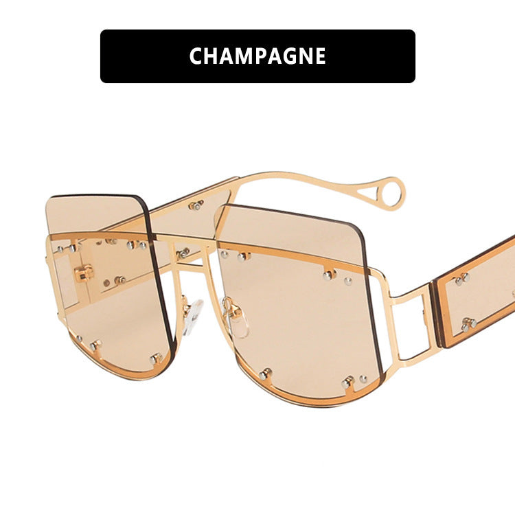Personalized Sunglasses Fashion Trend