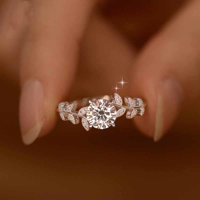 Moissanite Rose Laurel Temperament High-grade Niche Ring - Urban Stylez Outlet 