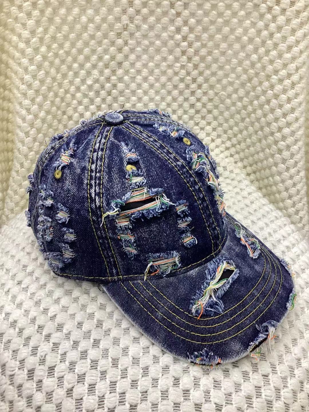Jeans embroidered Comfort Baseball Cap